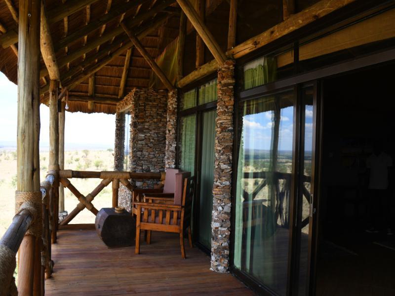 Serengeti Serena Safari Lodge Esterno foto